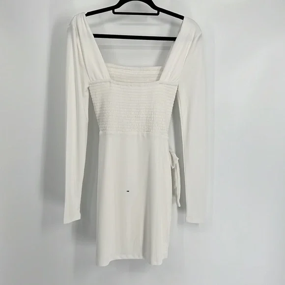 Lovers and Friends Devon Dress in White Small - Picture 6 of 8
